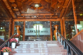 San San Hotel